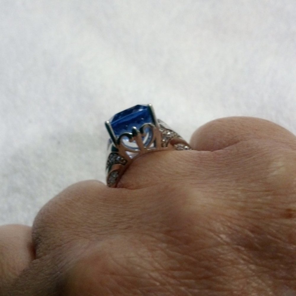 Sterling Silver CZ setting Large Light Blue Stone Ring Fancy Size 9 Cocktail - Picture 2 of 12